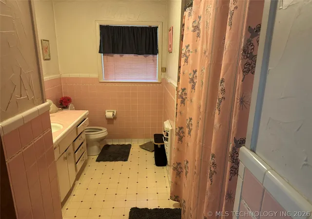 image of 707 W Creek St, Marietta, OK 73448 | MLS# 2614897