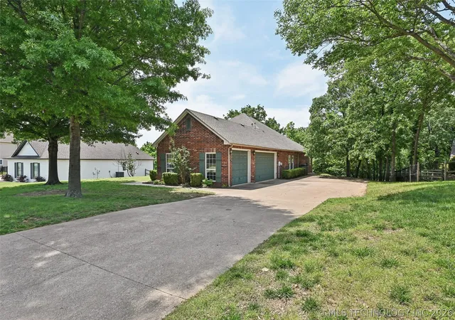 2nd image of 128 New Haven St, Catoosa, OK 74015 | MLS# 2615863