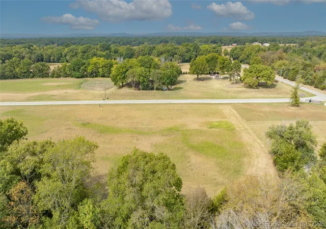 Photo 2 of Sale Pending at 24066 W 3983 Drive, Bartlesville, OK 74006 | MLS# 2616203 | Listing updated on 2026-08-25