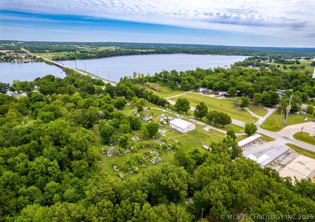 3rd image of 25801 S 655 Rd, Grove, OK 74344 | MLS# 2616155