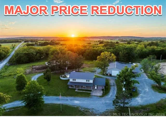 Homes for sale in Pryor, OK | 5378 W 450 Rd, Pryor, OK 74361 | MLS# 2616216