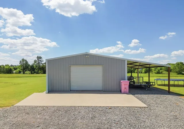 Homes for sale in Atoka, OK | 5125 S Holley Rd, Atoka, OK 74525 | MLS# 2616279