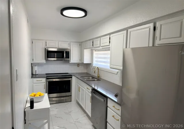 2nd image of 6737 S Peoria Ave #C116, Tulsa, OK 74136 | MLS# 2616306