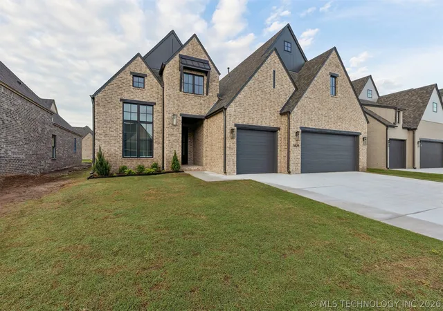 Photo 3 of Single family home for sale at 5820 E 127th Street S, Bixby, OK 74008 | MLS# 2616330 | Listing updated on 2026-08-20