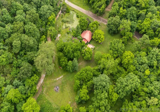 Photo 4 of Single family home for sale at 21742 E 660 Road, Tahlequah, OK 74464 | MLS# 2616315 | Listing updated on 2026-08-20