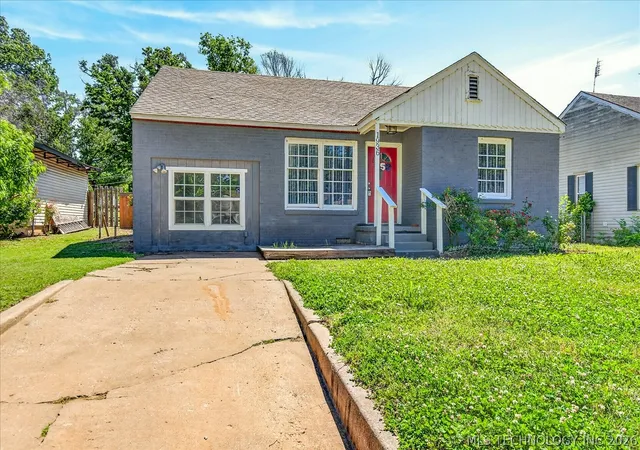Homes for sale in Bartlesville, OK | 1936 S Johnstone Ave, Bartlesville, OK 74003 | MLS# 2614655