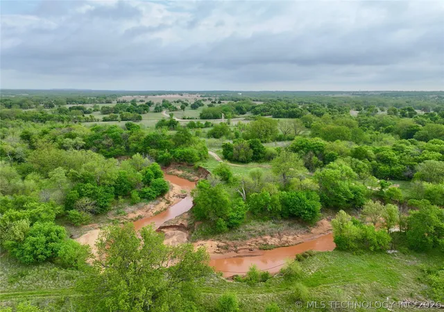 Homes for sale in Elmore City, OK | 22099 E County Road 1710 Road, Elmore City, OK 73433 | MLS# 2615668
