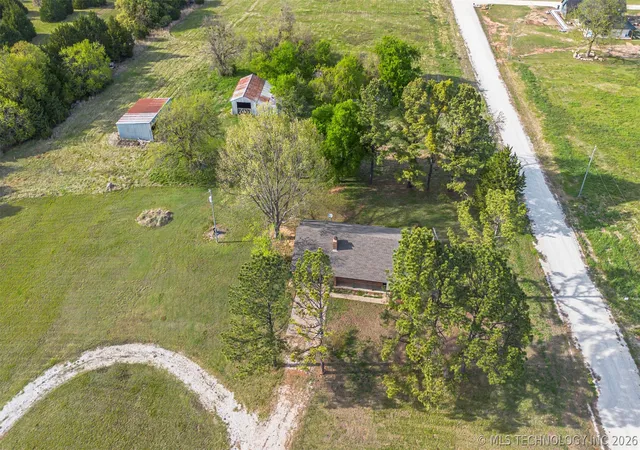 Homes for sale in Ada, OK | 16781 County Road 3523, Ada, OK 74820 | MLS# 2616291