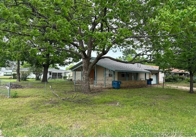 Homes for sale in Mc Alester, OK | 2101 N B St, Mc Alester, OK 74501 | MLS# 2616536