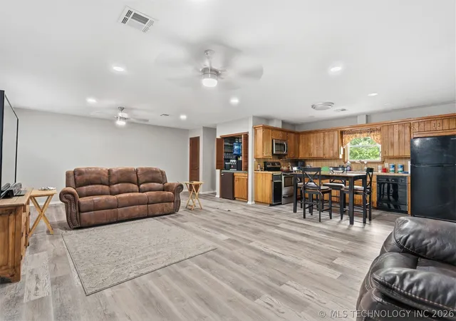 Homes for sale in Marietta, OK | 710 White Rock, Marietta, OK 73448 | MLS# 2616549