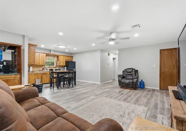 Homes for sale in Marietta, OK | 710 White Rock, Marietta, OK 73448 | MLS# 2616549