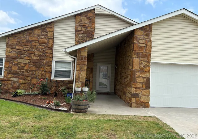Homes for sale in Glenpool, OK | 13772 S Nyssa Ct, Glenpool, OK 74033 | MLS# 2616496