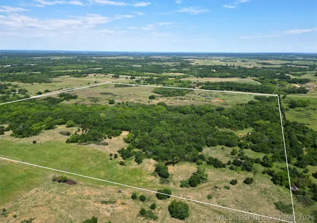 3rd image of 0001 N 376 Rd, Atwood, OK 74827 | MLS# 2616664