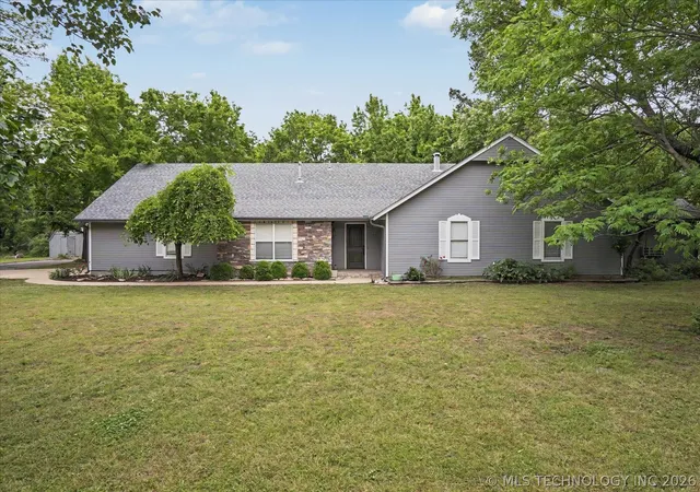 Homes for sale in Claremore, OK | 2314 Cornerstone Ave, Claremore, OK 74017 | MLS# 2616678
