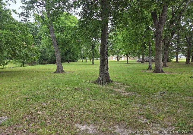 Photo 3 of Land for sale at Hawkins Dr, Eufaula, OK 74432 | MLS# 2616554 | Listing updated on 2026-05-07