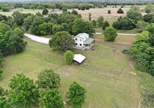 Homes for sale in Ardmore, OK | 2670 Indian Hills Rd, Ardmore, OK 73401 | MLS# 2616700