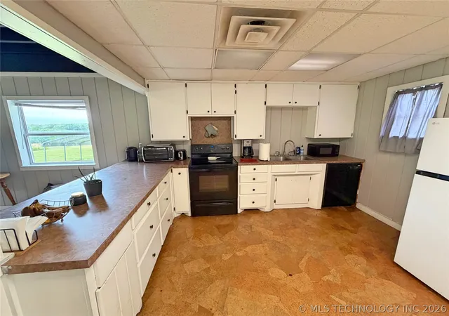 Homes for sale in Ardmore, OK | 2670 Indian Hills Rd, Ardmore, OK 73401 | MLS# 2616700