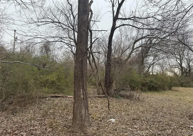 Photo 2 of Land for sale at 901 Indianapolis Ave, Muskogee, OK 74401 | MLS# 2616750 | Listing updated on 2026-05-07