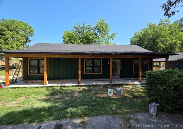 1st image of 1344 W Main Ave, Westville, OK 74965 | MLS# 2616747