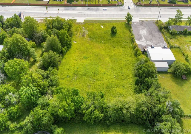 4th image of 9930 N Garnett Rd, Owasso, OK 74055 | MLS# 2616770