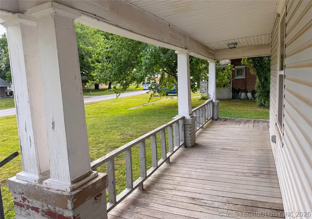 Photo 3 of Single family home for sale at 414 W 7th Street, Chelsea, OK 74016 | MLS# 2616624 | Listing updated on 2026-10-01