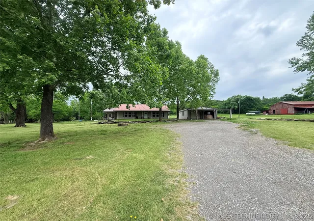 Homes for sale in Fort Gibson, OK | 2002 Cedar Bluff Rd, Fort Gibson, OK 74434 | MLS# 2616775