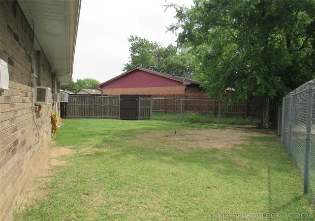 14th image of 2323 Stephanie, Ada, OK 74820 | MLS# 2616759