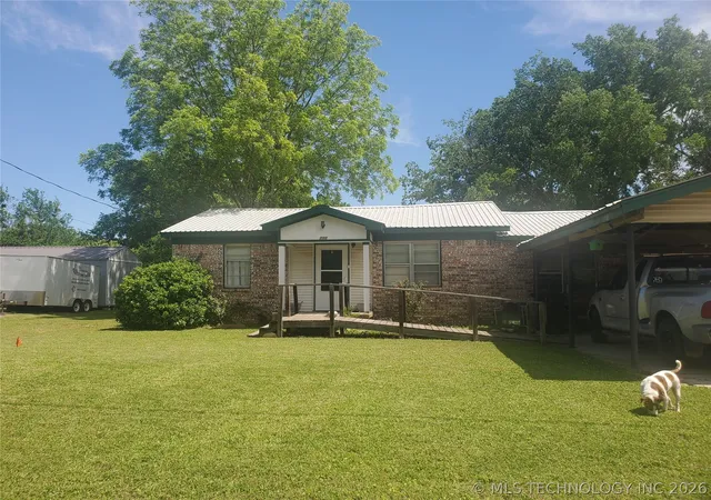 1st image of 204 Curtis, Calera, OK 74730 | MLS# 2616793