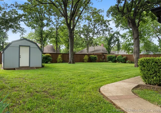 Homes for sale in Durant, OK | 3005 Quail Ridge, Durant, OK 74701 | MLS# 2616818