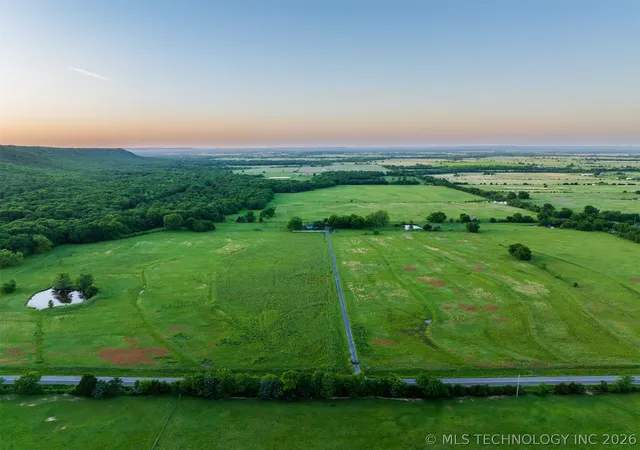 Homes for sale in Porum, OK | 5874 E 273rd St S, Porum, OK 74455 | MLS# 2616679
