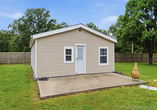 5th image of 111 W Leonard St, Jay, OK 74346 | MLS# 2616786