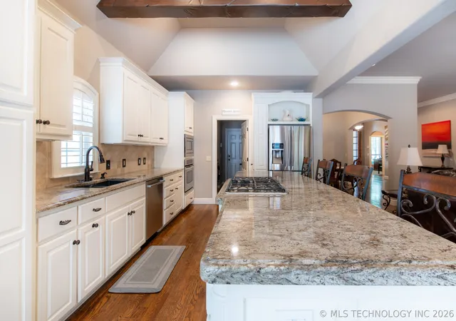 Homes for sale in Broken Arrow, OK | 3813 W Broadway St, Broken Arrow, OK 74012 | MLS# 2616680