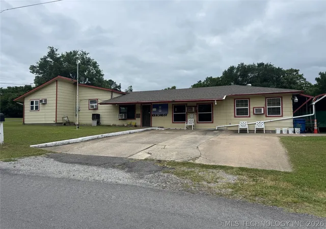 Photo 1 of Single family home for sale at 101 N 3rd Street, Hartshorne, OK 74547 | MLS# 2616888 | Listing updated on 2026-07-15