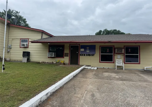 Photo 4 of Single family home for sale at 101 N 3rd Street, Hartshorne, OK 74547 | MLS# 2616888 | Listing updated on 2026-07-15