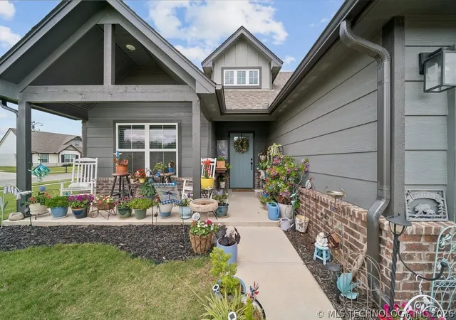 Photo 3 of Single family home for sale at 15901 E 74th Street N, Owasso, OK 74055 | MLS# 2616665 | Listing updated on 2026-08-20