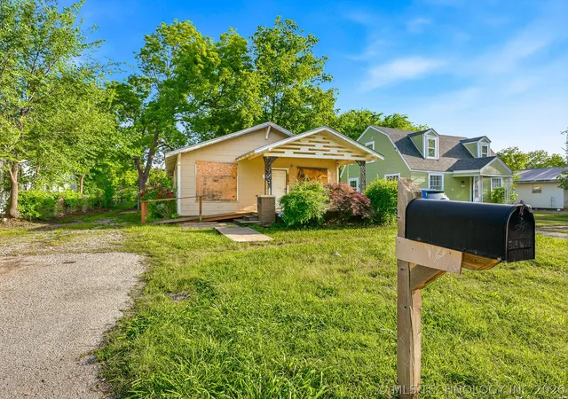 1st image of 319 W 14th, Ada, OK 74820 | MLS# 2616925