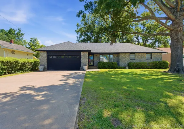 Homes for sale in Chelsea, OK | 530 W 8th St, Chelsea, OK 74016 | MLS# 2615852