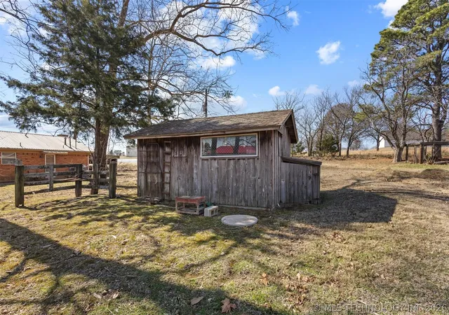 23rd image of 1296 Church Rd, Hendrix, OK 74741 | MLS# 2616606