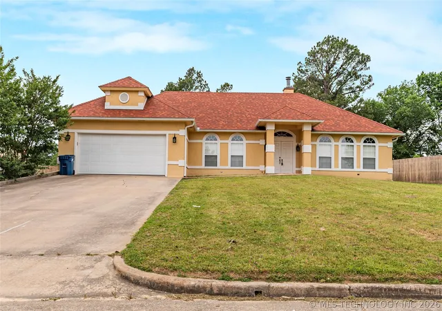 Homes for sale in Mc Alester, OK | 607 Nelson, Mc Alester, OK 74501 | MLS# 2616805