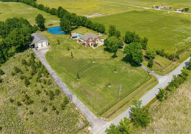 Homes for sale in Inola, OK | 13033 E 580 Rd, Inola, OK 74036 | MLS# 2613756