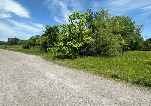 Photo 2 of Land for sale at 607 S Jackson Ave, Wagoner, OK 74467 | MLS# 2617048 | Listing updated on 2026-07-08