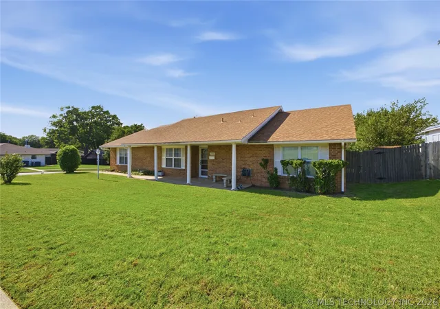 Photo 2 of Sale Pending at 7707 E 57th Street, Tulsa, OK 74145 | MLS# 2617058 | Listing updated on 2026-09-21