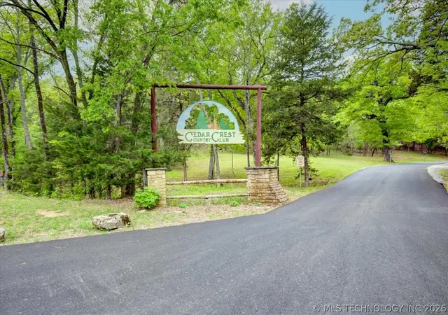 2nd image of 494 Cedar Blvd, Locust Grove, OK 74352 | MLS# 2615558