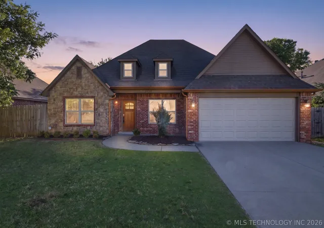 Homes for sale in Glenpool, OK | 14738 Courtney Dr, Glenpool, OK 74033 | MLS# 2616337