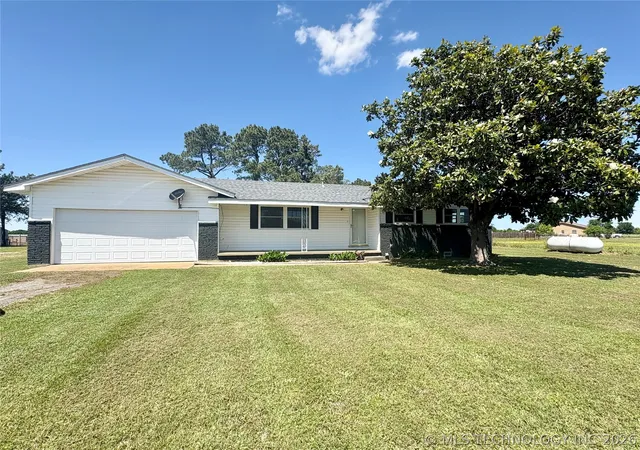 1st image of 422909 Hwy 266, Checotah, OK 74426 | MLS# 2617067