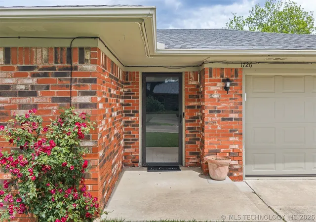3rd image of 1726 Downing St, Ardmore, OK 73401 | MLS# 2617072
