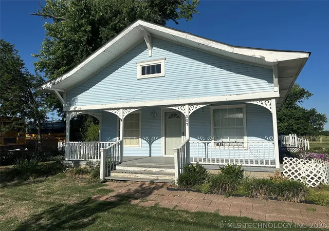 Homes for sale in Morris, OK | 507 S 6th St, Morris, OK 74445 | MLS# 2616866
