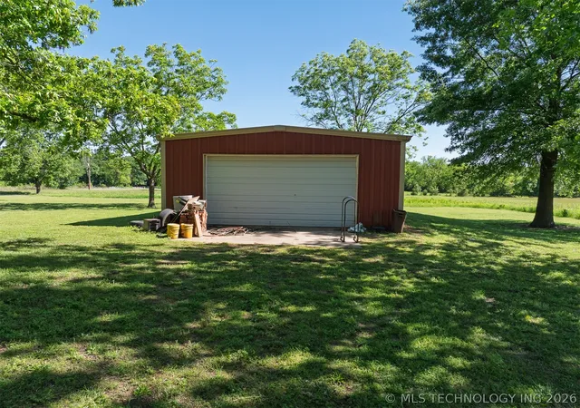 Homes for sale in Copan, OK | 398621 W 900 Rd, Copan, OK 74022 | MLS# 2617095