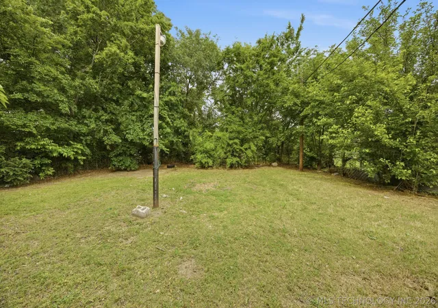 Homes for sale in Okmulgee, OK | 908 N Collins Ave, Okmulgee, OK 74447 | MLS# 2616909