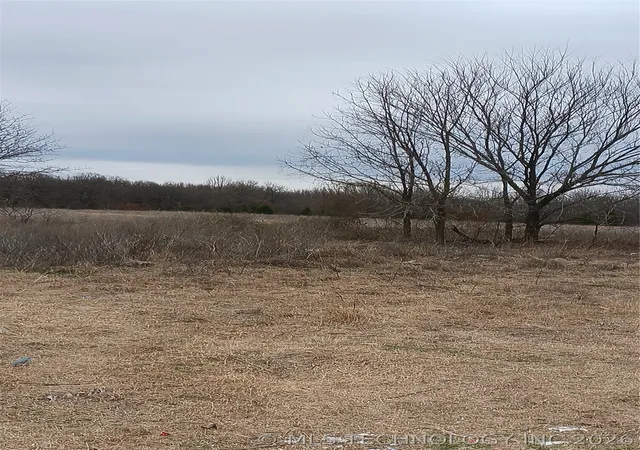 Photo 3 of Sale Pending at 116121 S 3950 Road, Henryetta, OK 74437 | MLS# 2616825 | Listing updated on 2026-08-20